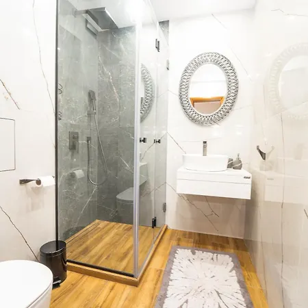 Luxury 2 Bedroom - Breakfast - Free Parking アパート *