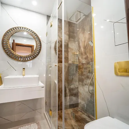 Luxury 2 Bedroom - Breakfast - Free Parking