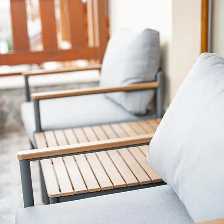 Daire Luxury 2 Bedroom - Breakfast - Free Parking